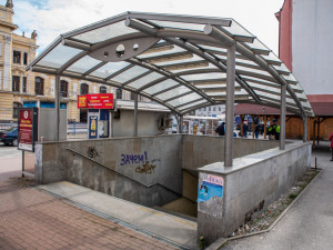 Podchod u Mercury přejde do správy města. Budou pro něj hledat nájemce