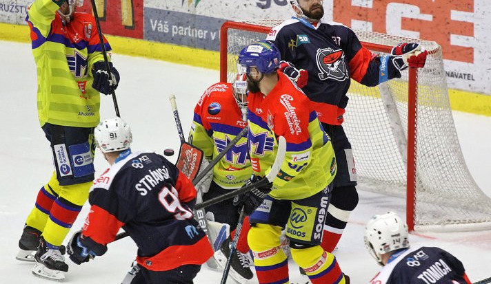 Motor podlehl Chomutovu