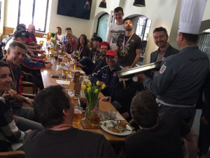 Jihostroj oslavil desátý titul velkolepě, slavilo se tři dny