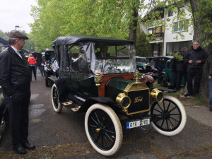 Do Křivonosky se sjely téměř tři stovky veteránů