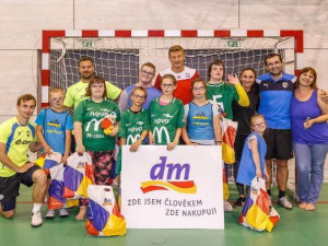 Benefici pro děti s Downovým syndromem podpoří dražba dresů