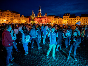 Úterní program Budějovického Majálesu nabídne cestovatelskou přednášku nebo film o alkoholismu