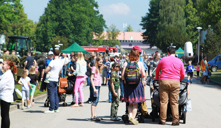 Dětský den můžete strávit na výstavišti s vojáky a Bambifestem