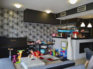 Nová sympatická kavárna Te amo Café na Lannovce láká na pohodové posezení a dobroty