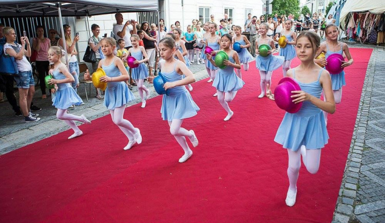 Festival Posousedsku. Zdroj: Facebook Jihočeské divadlo