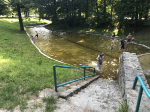 Oprava brouzdaliště u Malého jezu je dokončena. Vyšla na milion korun