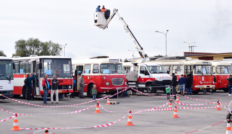 Dopravce představí veškerou techniku, se kterou zajišťuje nejen MHD, ale i správu veřejného osvětlení a parkovací službu