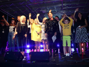 Bavili se zpěváci i publikum. Výtěžek pomůže opět prachatické nemocnici