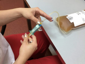 rDarujte krevní plazmu, zachráníte životy