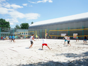 Pro Bazalku hrálo 22 týmů. Vybrané peníze putují na pokrytí nákladů fyzioterapie