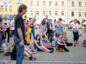 Budějce ovládnou pouliční umělci. Začal Buskers fest