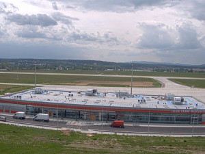 Letiště České Budějovice by mohlo mít obchodní zónu i parkoviště kamionů