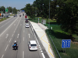 Na Dlouhé louce začnou v pondělí fungovat nové zastávky