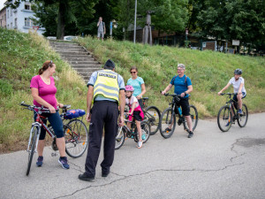 Policisté v Budějcích se dnes zaměřili na cyklisty a jejich bezpečnost
