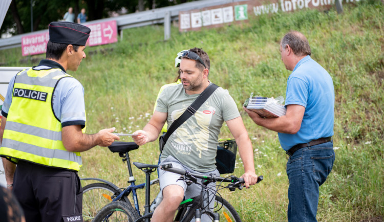 Policisté v Budějcích se dnes zaměřili na cyklisty a jejich bezpečnost