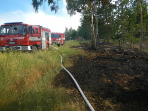 Páteční požár stohu na Písecku způsobil škodu za dvě stě tisíc korun