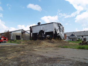 Hasiči likvidovali požár ve Slavonicích, vyhlášený byl druhý stupeň požárního poplachu