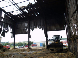 Hasiči likvidovali požár ve Slavonicích, vyhlášený byl druhý stupeň požárního poplachu