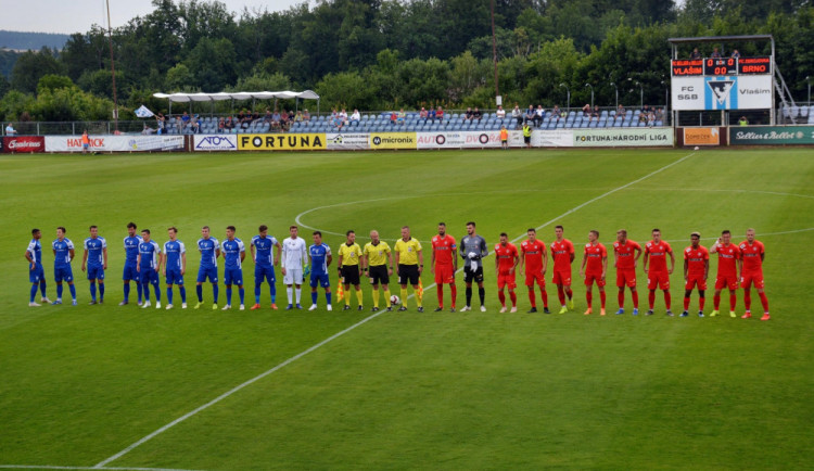 Zbrojovka vstoupila do nové sezóny remízou. Ve Vlašimi vybojovala bod až minuty před koncem