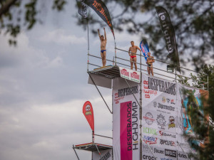 Budějckého bazénu bychom si měli vážit, říká exrémní skokan Bílý před Highjumpem