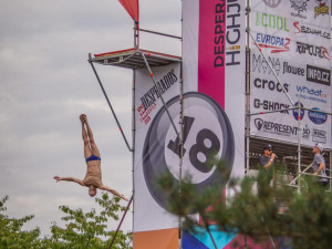 Budějckého bazénu bychom si měli vážit, říká exrémní skokan Bílý před Highjumpem