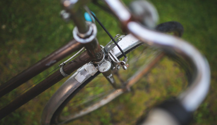 Za jediný den v Brně ukradli zloději pět drahých jízdních kol