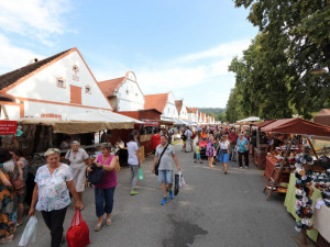 Selské slavnosti v Holašovicích navštívilo více než čtrnáct tisíc lidí