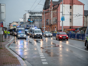 Sparťanští fanoušci dorazili do Budějc. Příjezd se obešel bez komplikací