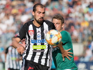 Čolič vystřelil Dynamu remízu s Jabloncem. Jihočeši na domácí vítězství stále čekají