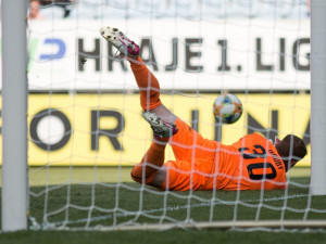 Čolič vystřelil Dynamu remízu s Jabloncem. Jihočeši na domácí vítězství stále čekají