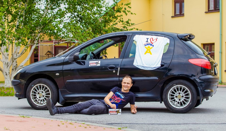 Marotha draží svůj Peugeot 206