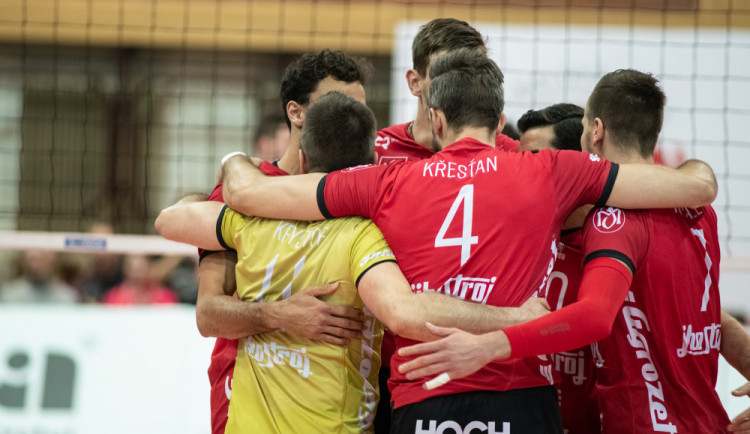 Jihostroj se začne připravovat na novou sezonu, kluky čeká hned několik hlavních pilířů