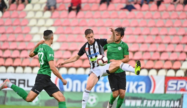 V Příbrami to nevyšlo, Dynamo se vrací bez bodů