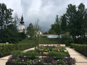 Krásná hornorakouskou výstavu Bio.Garten.Eden se vyplatí navštívit i víckrát. Květiny se obměňují dle sezóny
