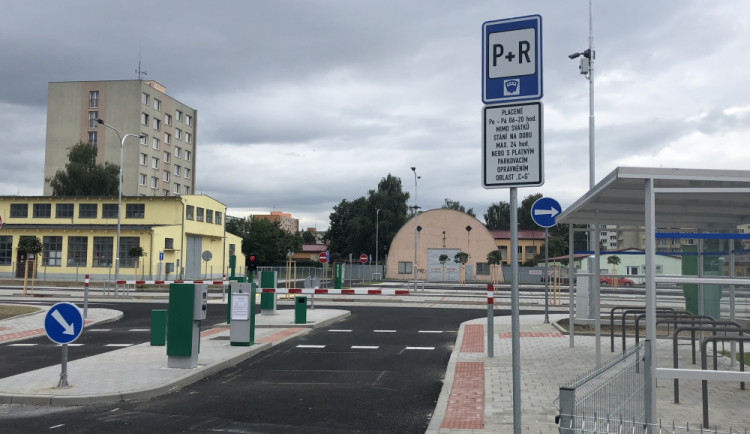 Záchytné parkoviště se rozšířilo.