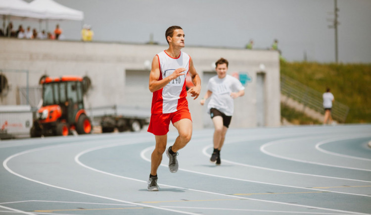 Memoriál na počest legendy. Brněnská atletika si připomene Josefa Sečkáře, zapojí se i hendikepovaní sportovci