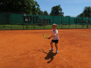 Budějcký tenisový klub LTC Tonstav – Service pořádá 3. září od 17 hodin nábor pro nejmenší zájemce.
