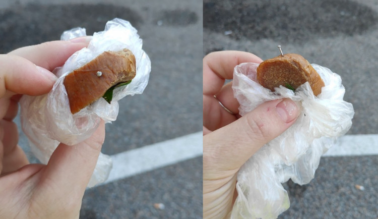 V Průběžné ulici se našly další uzeniny s hřebíky. Jde druhý případ od začátku září