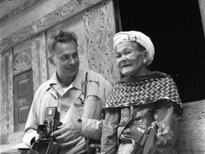 Původní fotografie Zikmunda a Hanzelky.