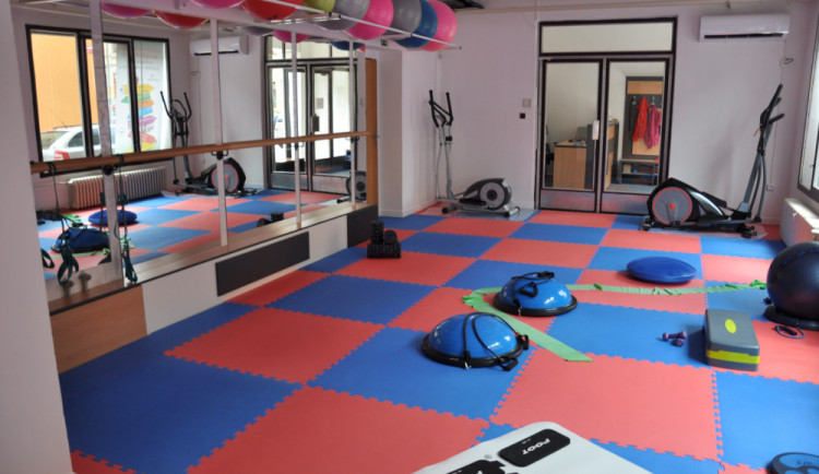 Pacienti RS budou mít novou tělocvičnu, kterou je ale třeba ještě dovybavit. Pomoci by mohla Burza filantropie.