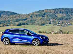 Kompaktní i svižné. Pátá generace Renaultu Clio osloví i sportovně naladěné zájemce.