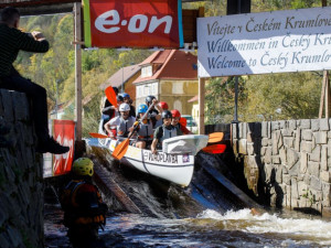 Krumlovského vodáckého maratonu se zúčastnilo 1 500 závodníků