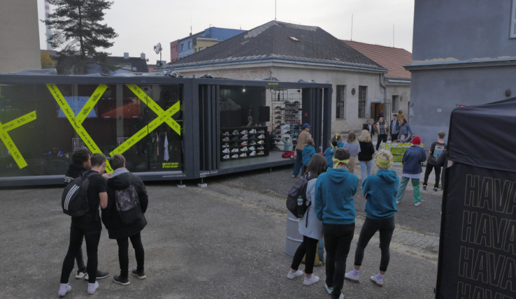 V Žižkárně bude stát až do soboty pop-up store Footshopu s bohatým programem