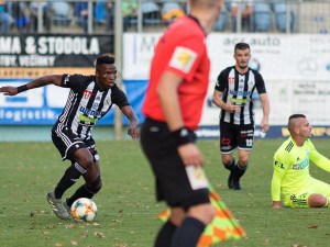 Dynamo nedalo Karviné šanci.