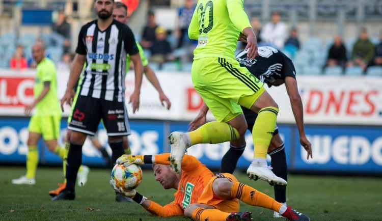 Dynamo nedalo Karviné šanci.