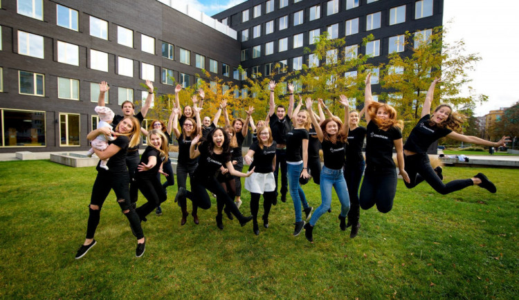 Hodíte se do IT? Czechitas vám pomůžou obrátit kariéru naruby