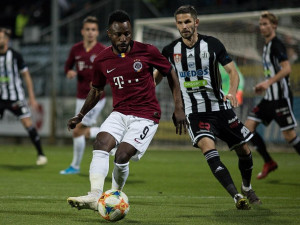 Dynamo končí po debaklu v domácím poháru. Sparta si odváží postup po vítězství 4:0.