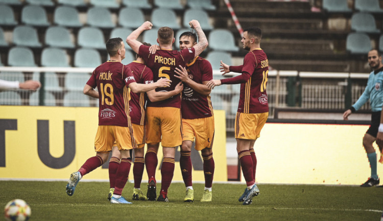 Marvani prohráli v atraktivním zápase na hřišti Dukly Praha