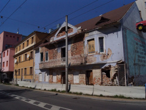 Bývalý Cabaret z Průmyslové ulice zmizí do konce roku