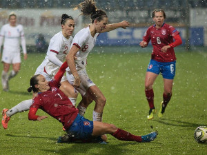 Fotbalistky podlehly v přípravě Angličankám.
